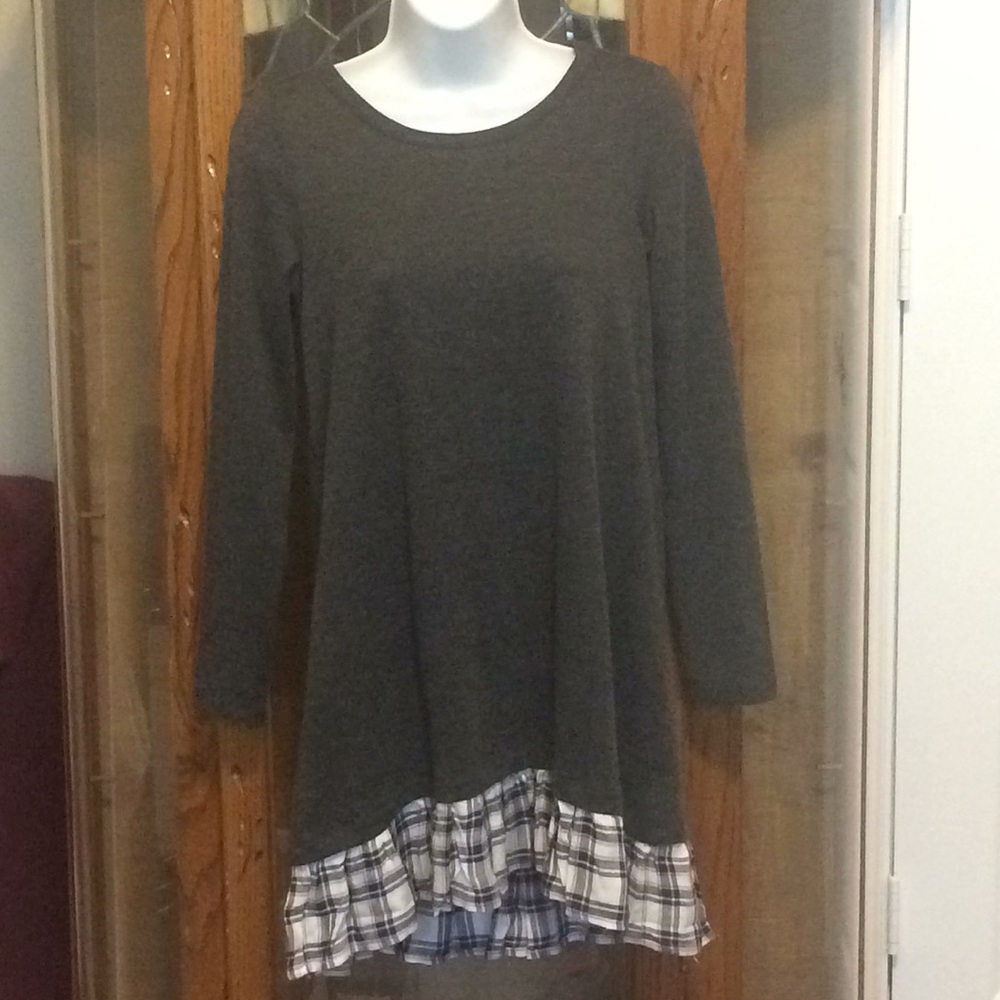 NWT Lily Rose trendy shirt